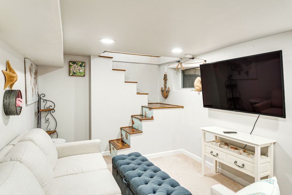 Ice Fish, Ski & Explore: Mukwonago Lake House!