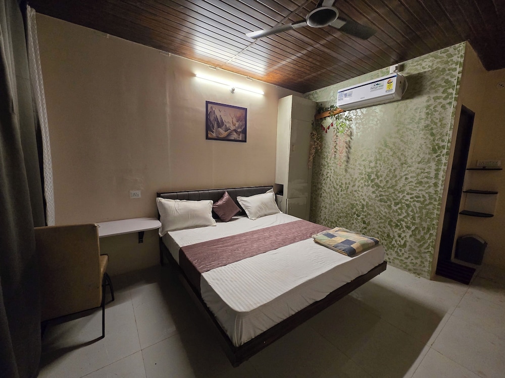 SHYAM RESORT