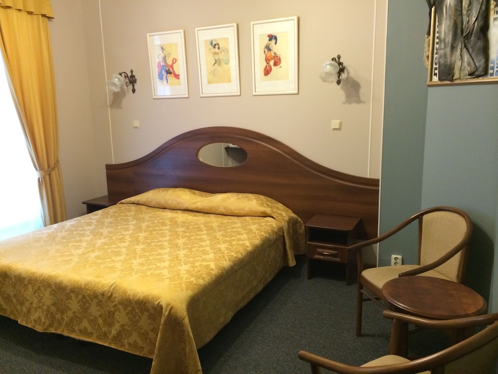 Photo 6