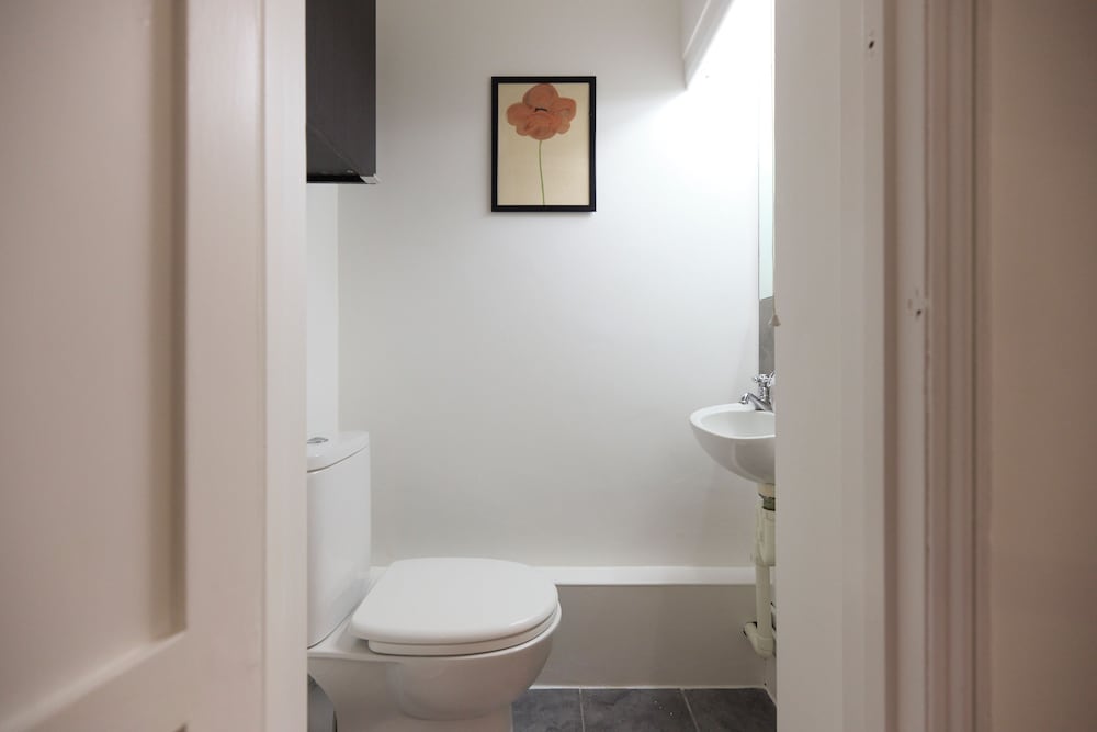 The Carlton Nook - 2BR Apartment