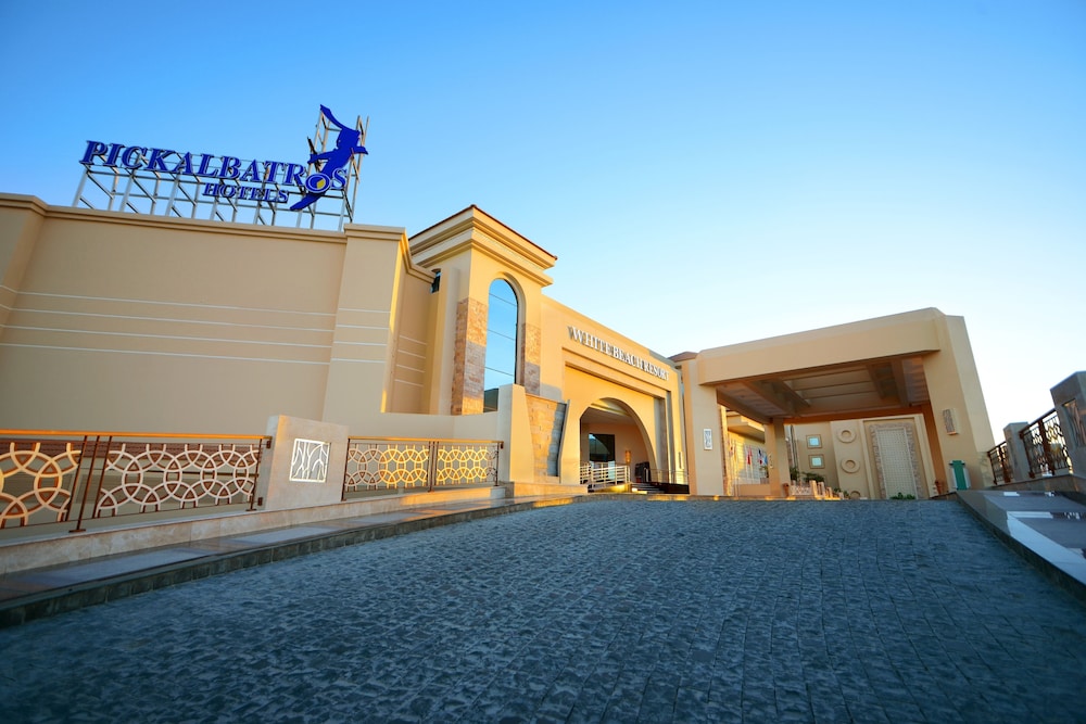 Pickalbatros White Beach Resort - Hurghada