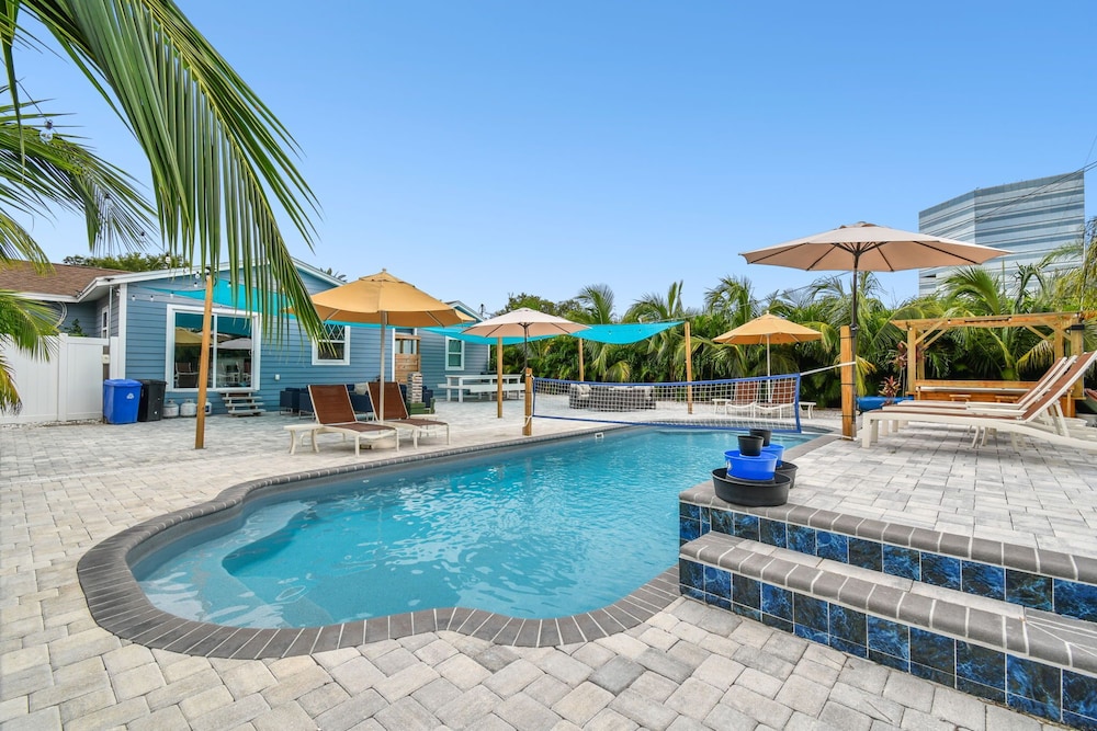 The Tampa Oasis - Image 1