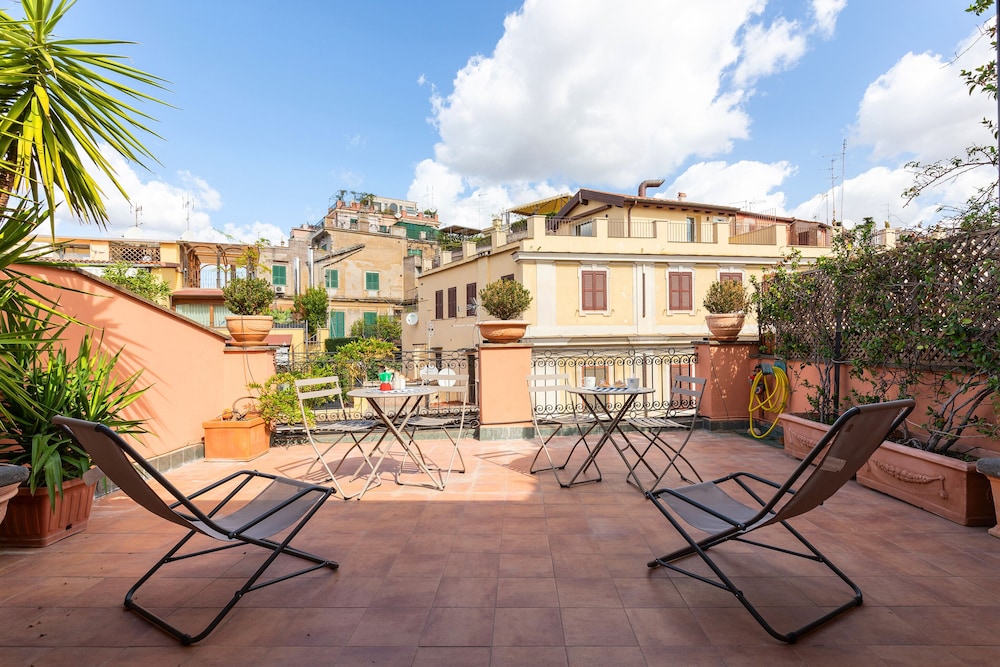Rome As You Feel - Terrace on Spanish Steps