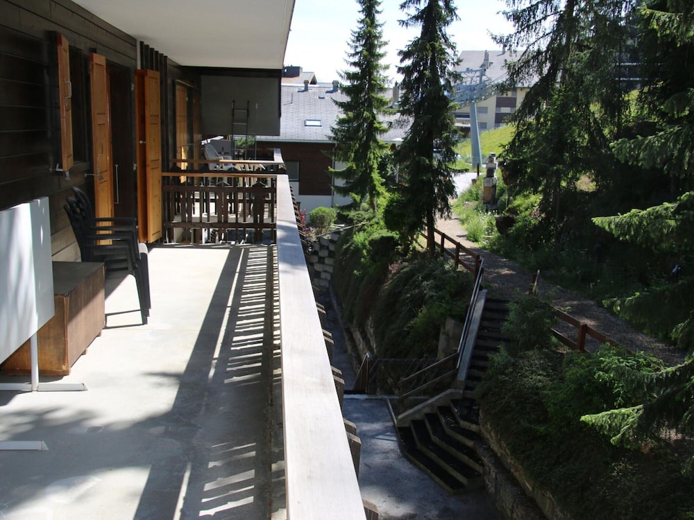 Stunning Apartment in Heart of Valley