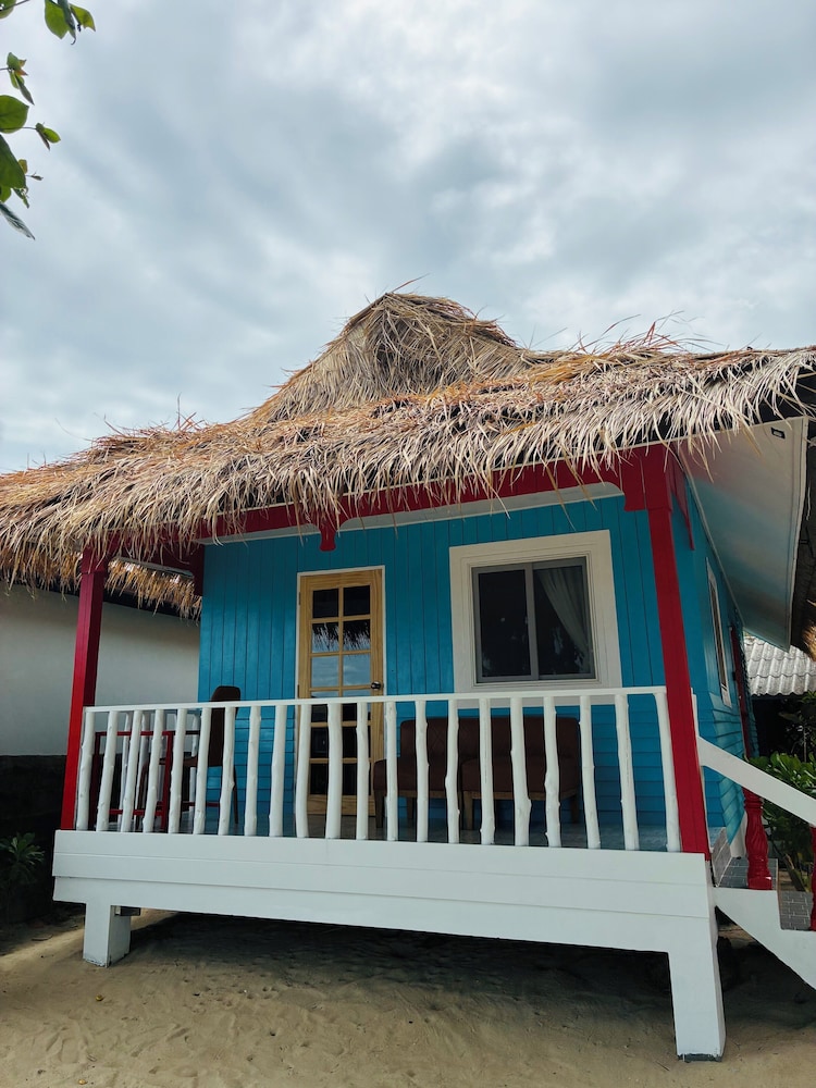 Lamai Beachfront Bungalow Koh-Rooms