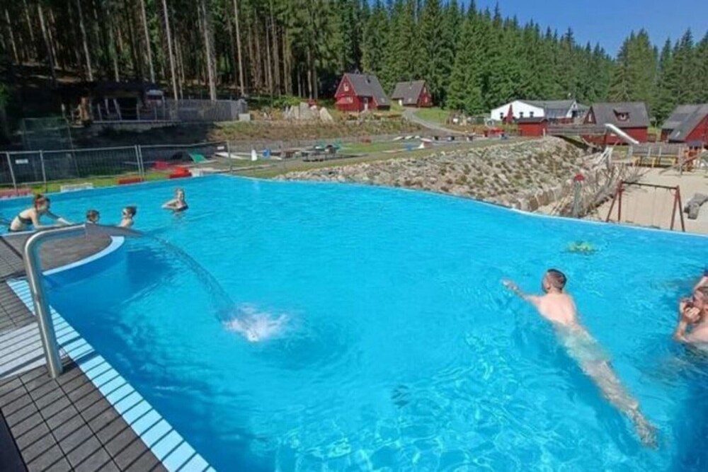 Appartements mit Aussenpool und Sauna, Breitenbrunn