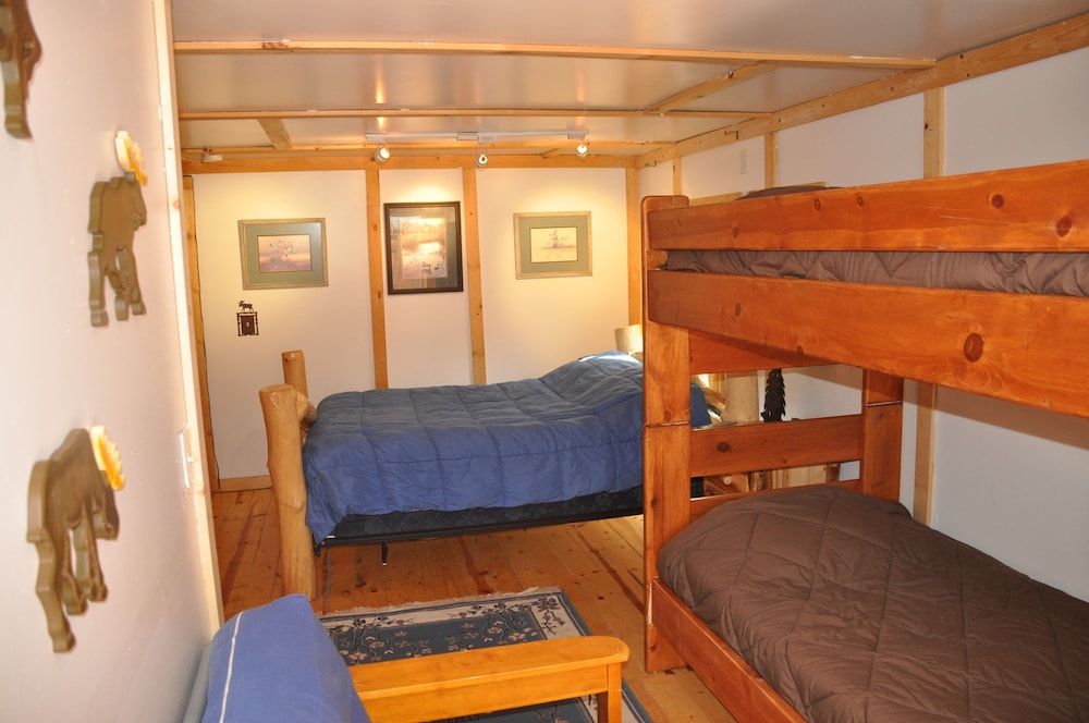 Richfield Vacations - Hoovers River Resort - Property Image 1