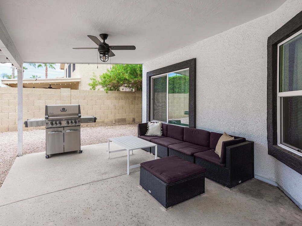 Sereno - Sparkling Pool - Near Scottsdale Quarter