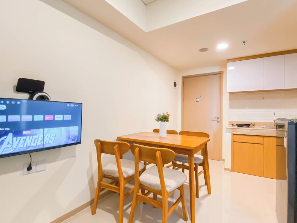 Best Choice And Comfy 2Br At Apartment Meikarta