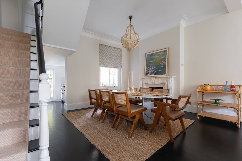 Edith Grove Viii by Onefinestay