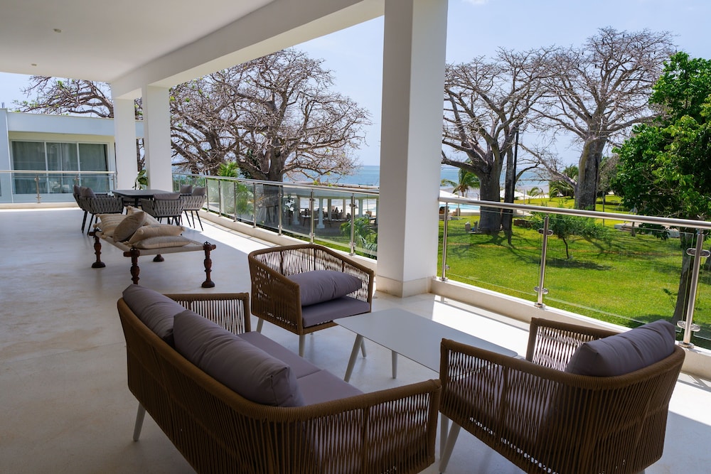 Coral Cove Diani Treehouses