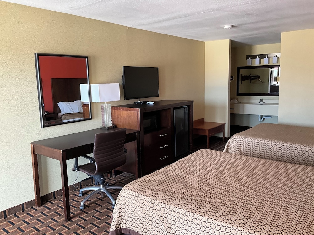 Executive inn & Suites
