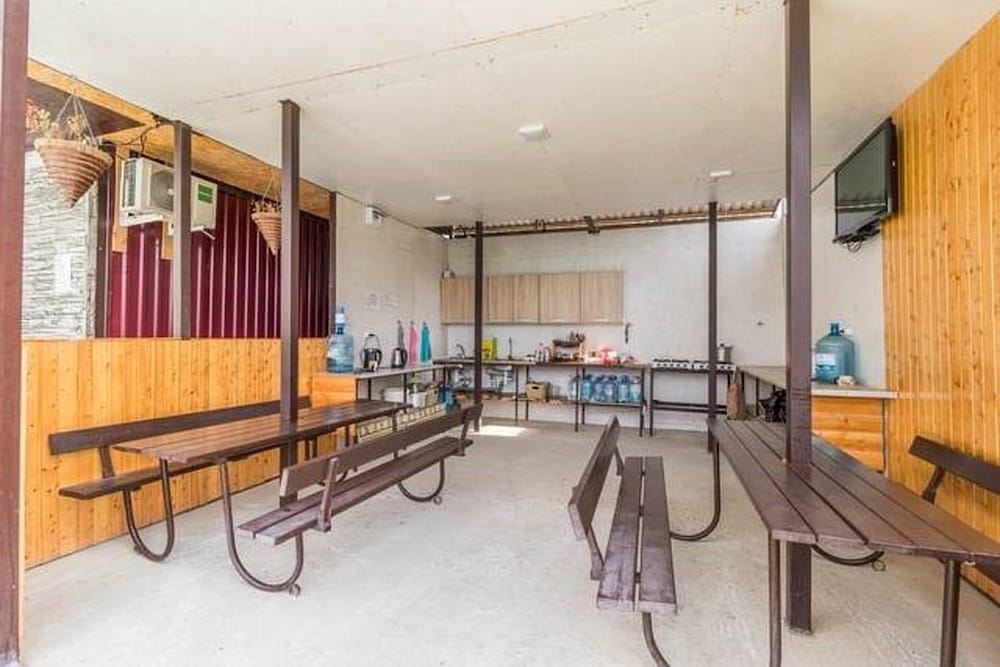 Guest House R&M