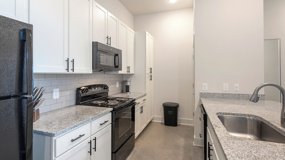 Landing Furnished Apartments - Northwest Charlotte