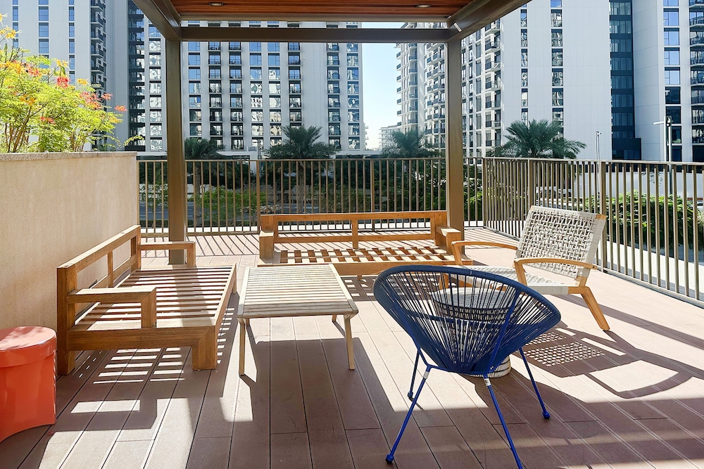 Deluxe 2BR Apartments at Socio