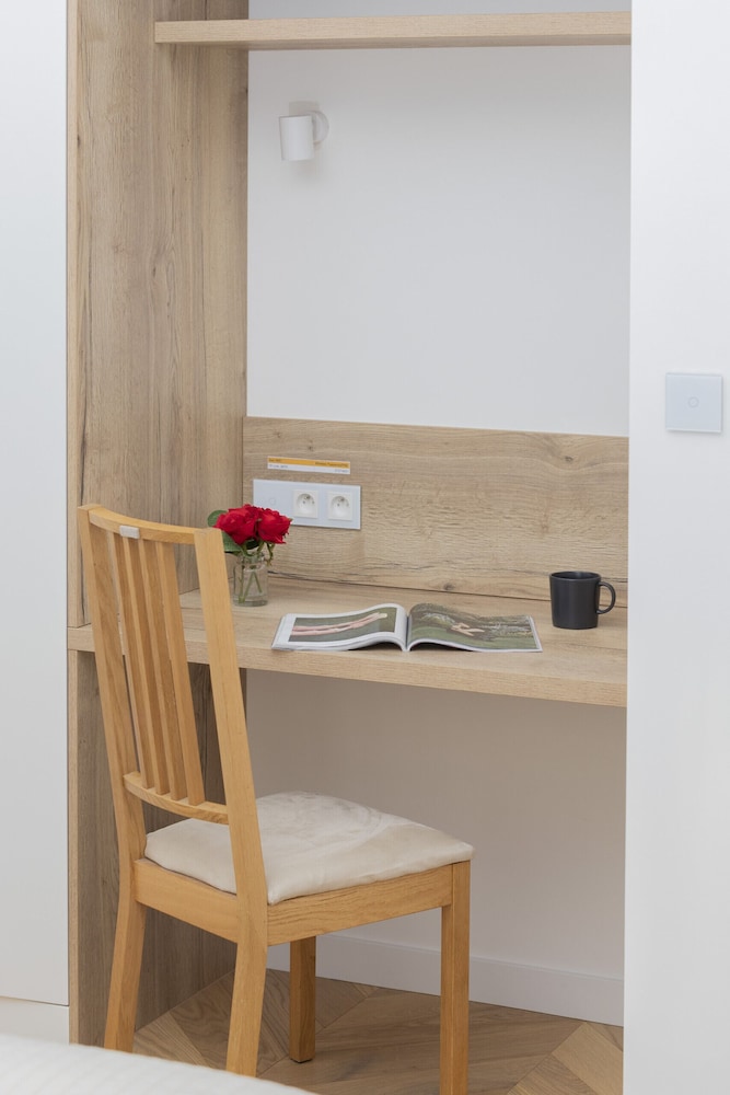 One Bedroom Apartment Okrzei by Renters view 4