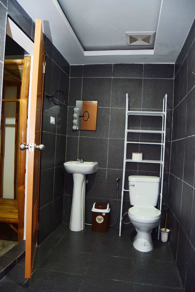 Photo 27