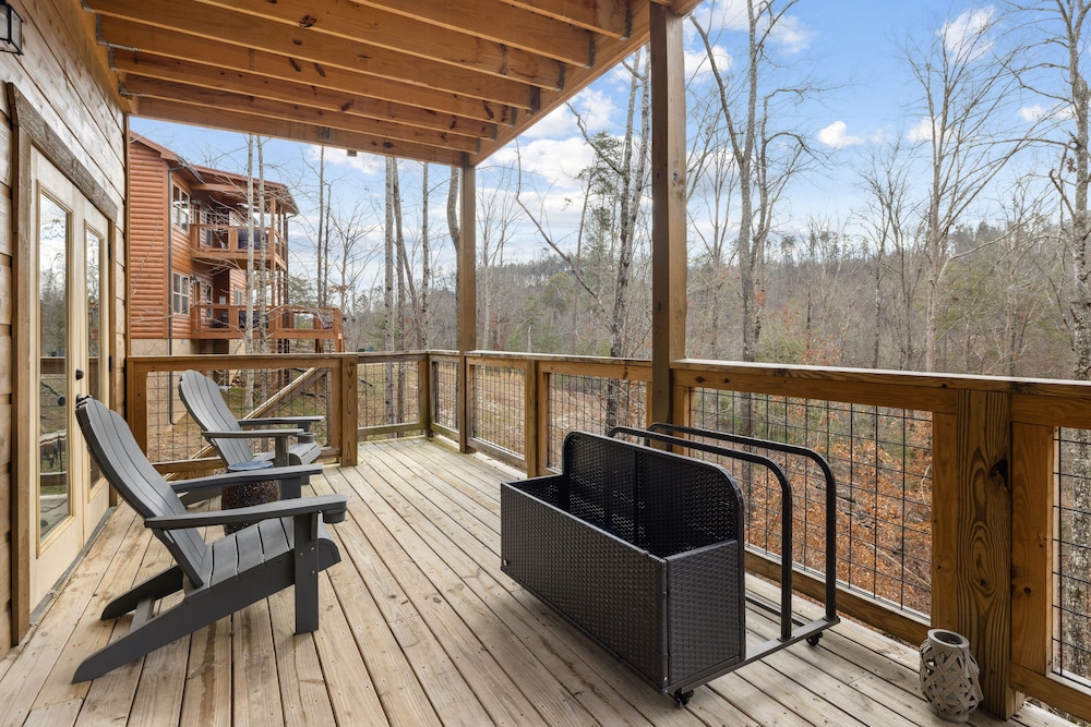 Big Bear Splash 2 Bedroom Cabin