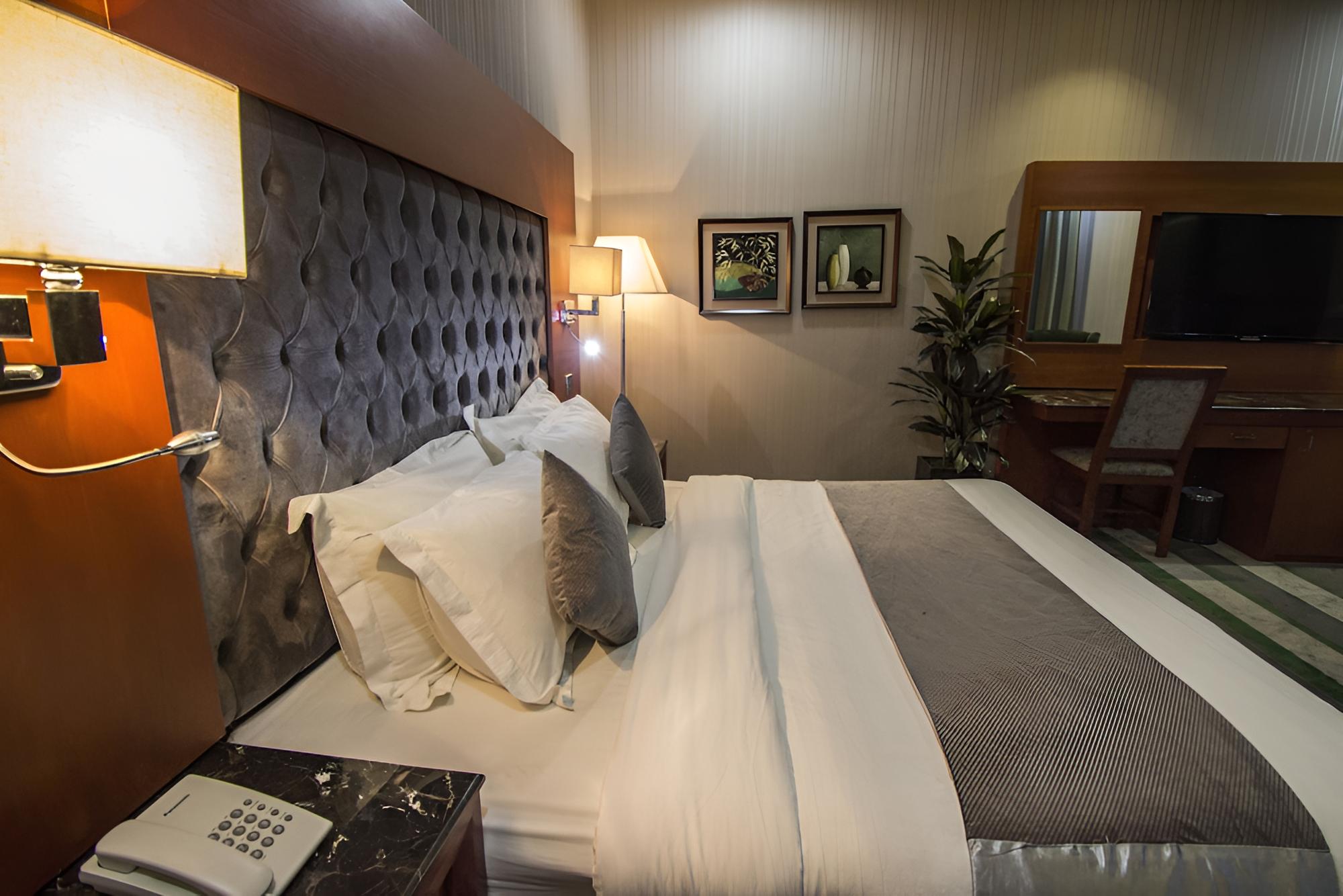 Shatee Al Hayat Hotel Suites