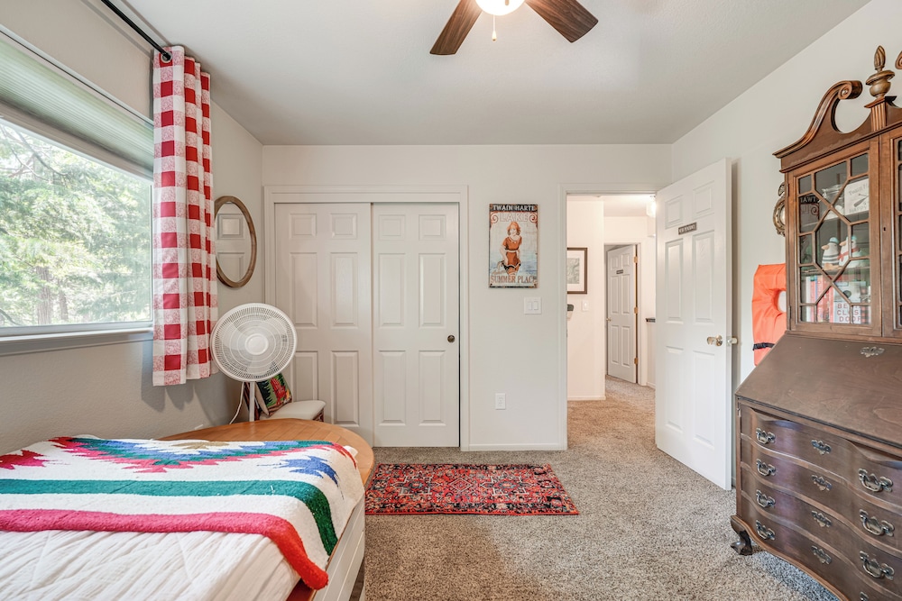 Hike, Swim & Golf: Home Near Dtwn Twain Harte