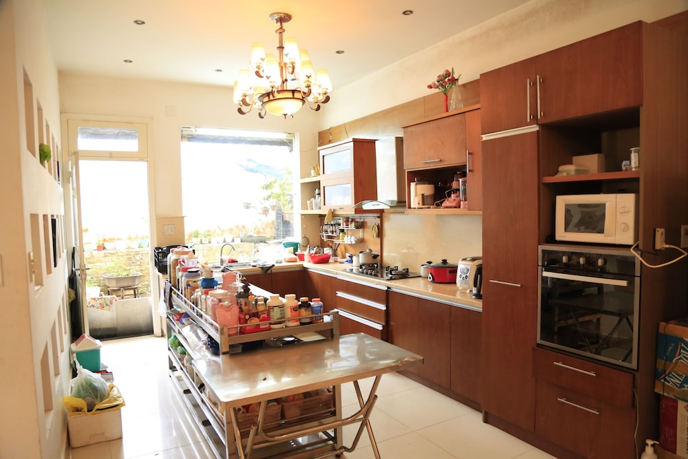 Hoai Huong Homestay