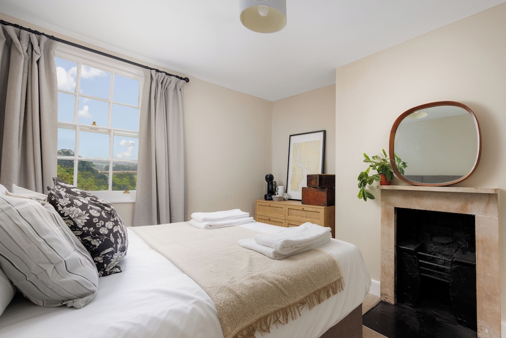 The Turf Hotel