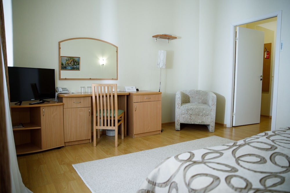 Photo 48