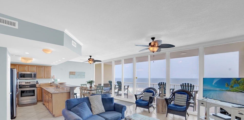 Sanibel 1105