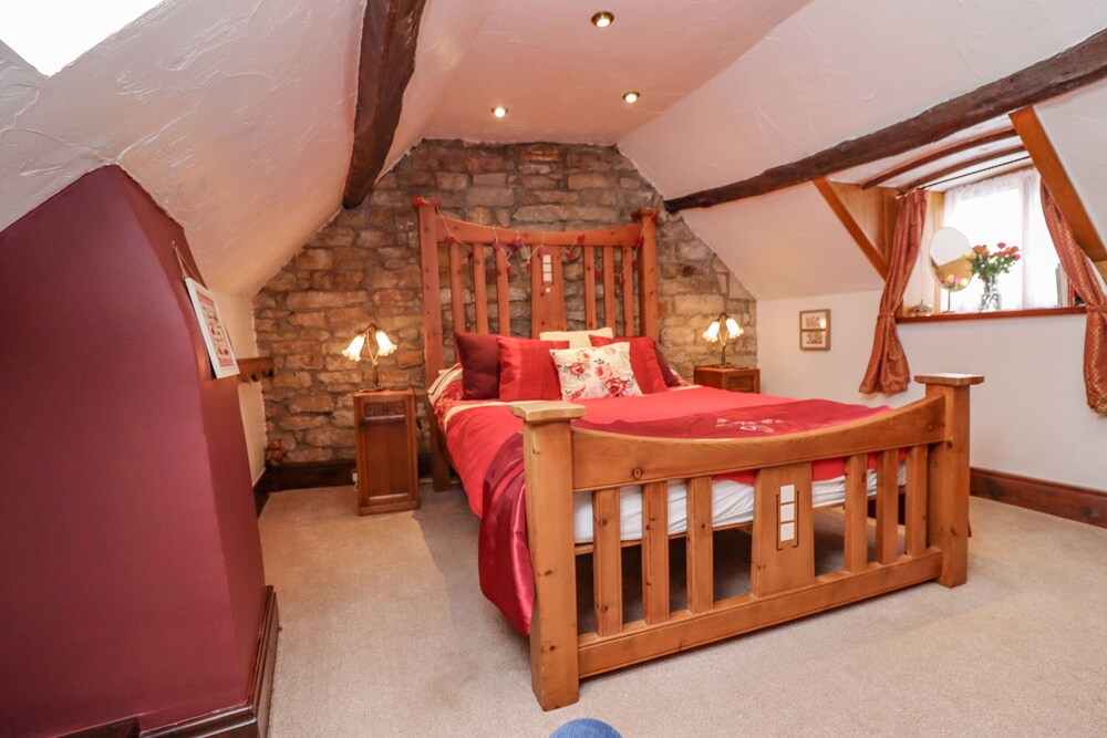Cholmley Cottage