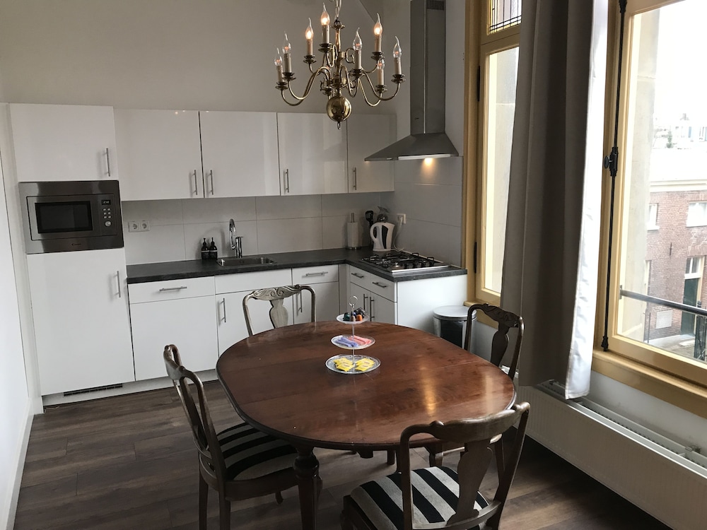 CityApartHotel - de Gruyter