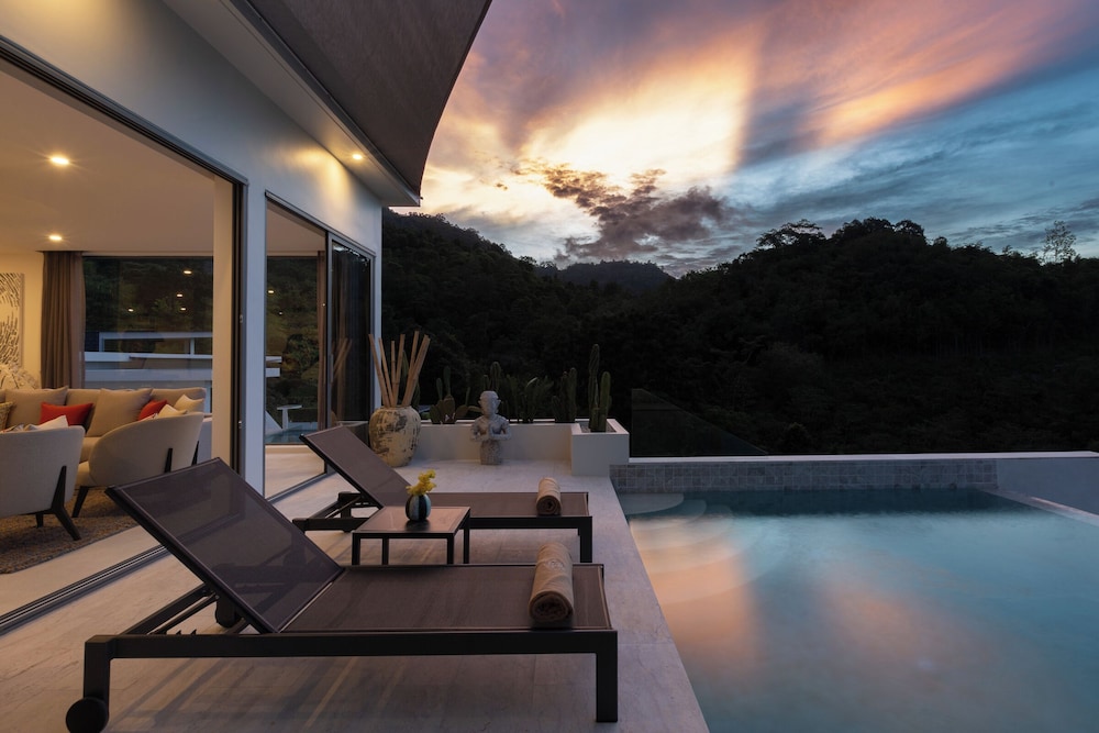 ZOG Villas