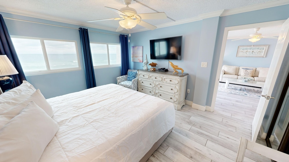 Beach House 401b 2 Bedroom Condo