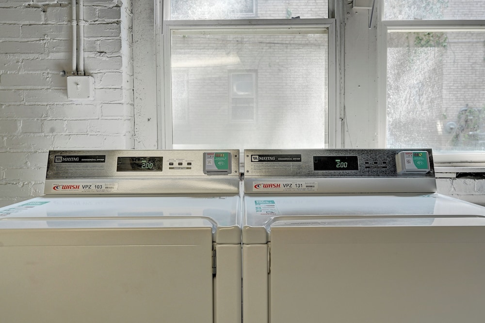 ROVE LIVING/KB - Prospect