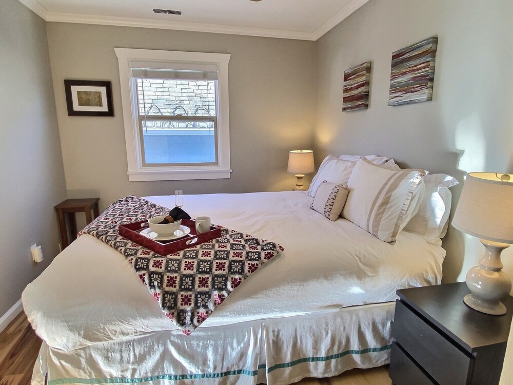 1150 Empire Skiers Little Secret! 2 Bedroom Townhouse