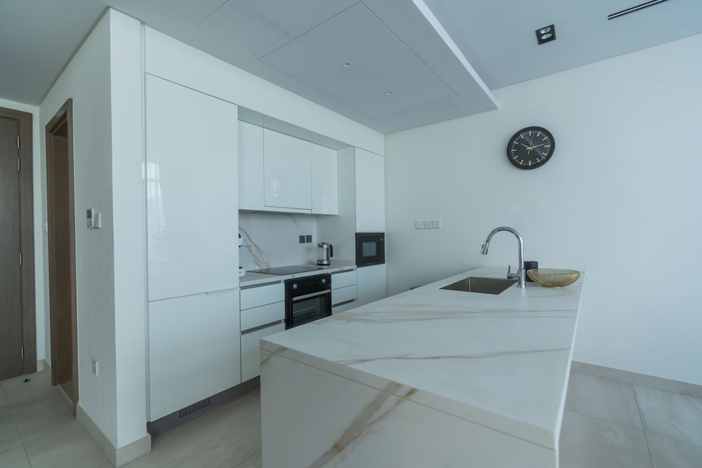 Impressive townhouse in Al Danah Bay
