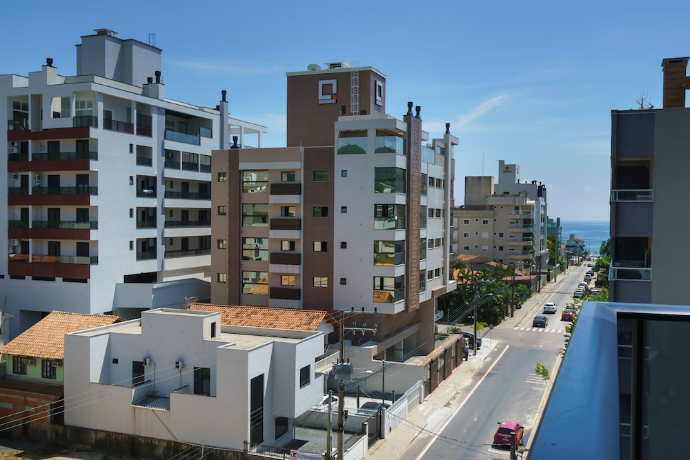 Sunny Flats 303 - Piscina Bombinhas