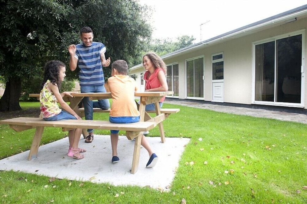 Sandy Glade Holiday Park