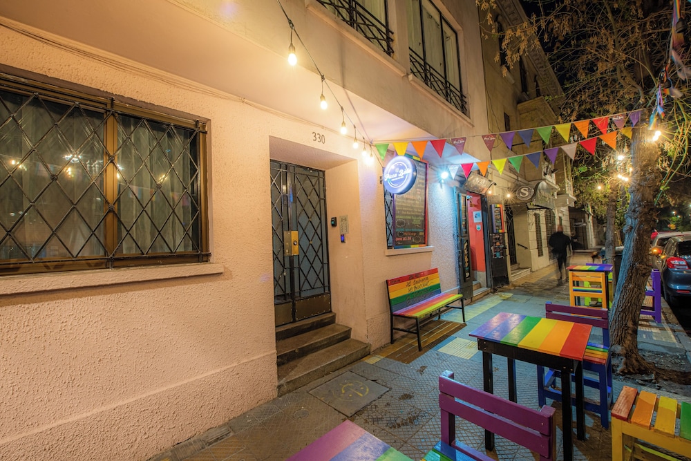 Oceana Suites Lastarria