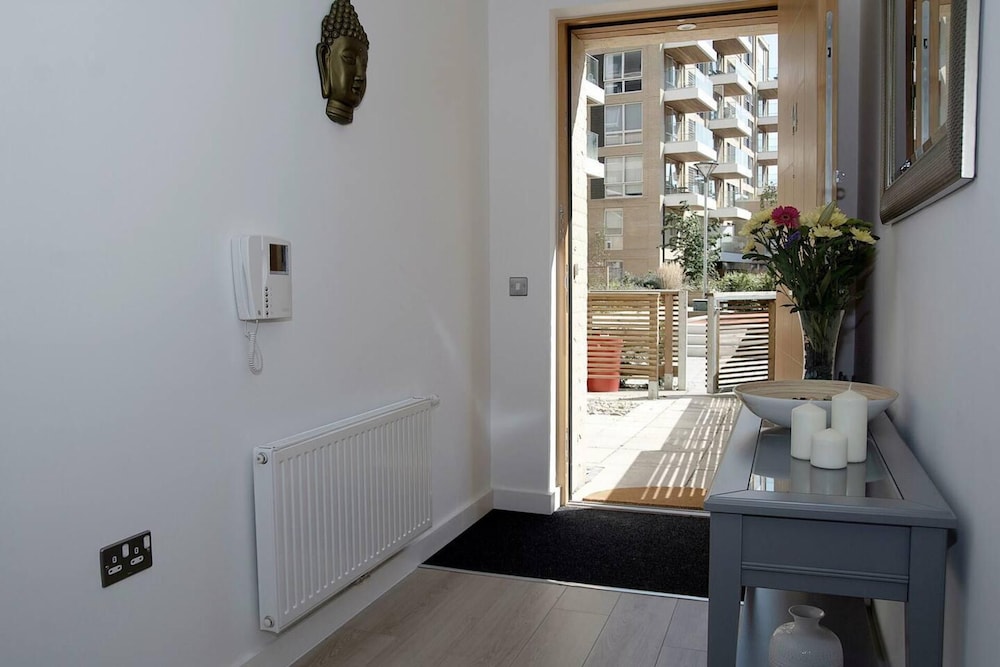 East Central London - Sleeps 6 - Pet Friendly