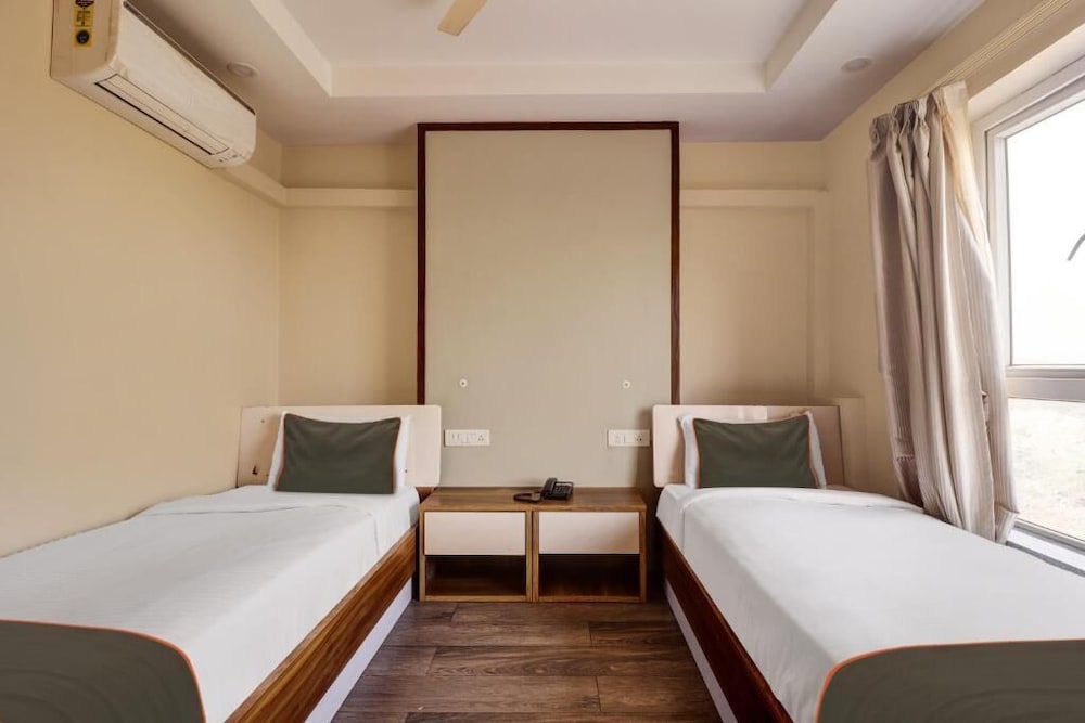 HOTEL KAILASH INN