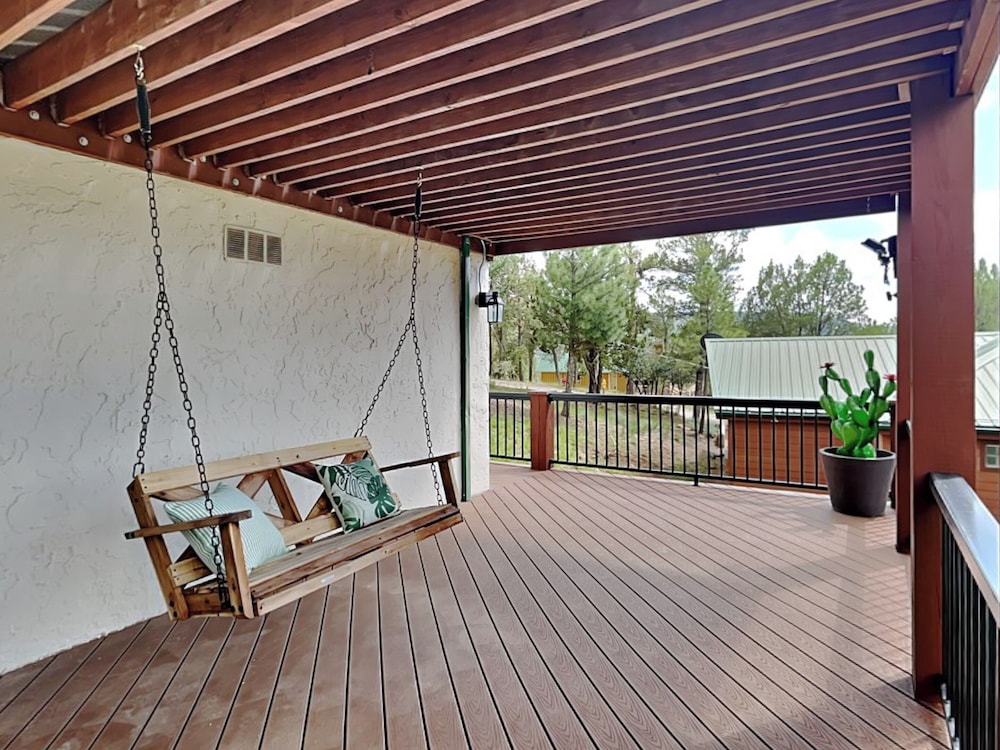 Eagle's Nest by Ruidoso Vacation Rentals