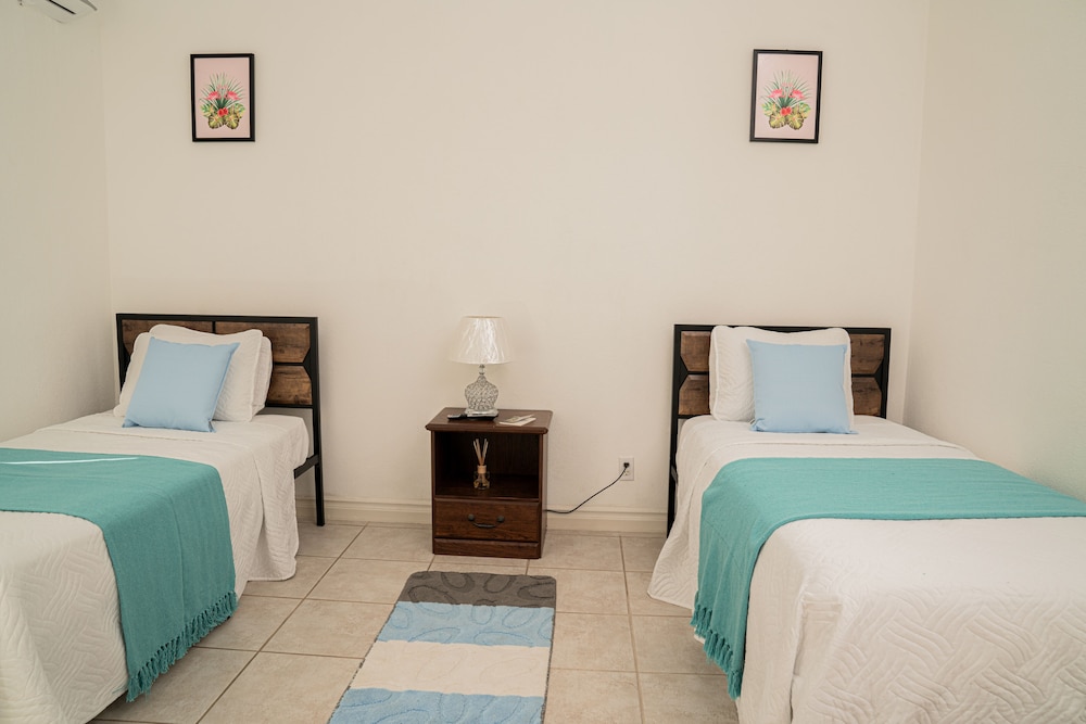 Villa Serenity by the water view 4