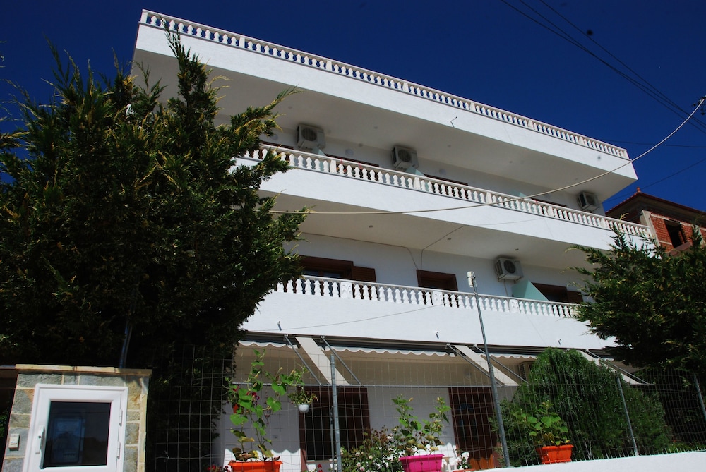 Vila Renato