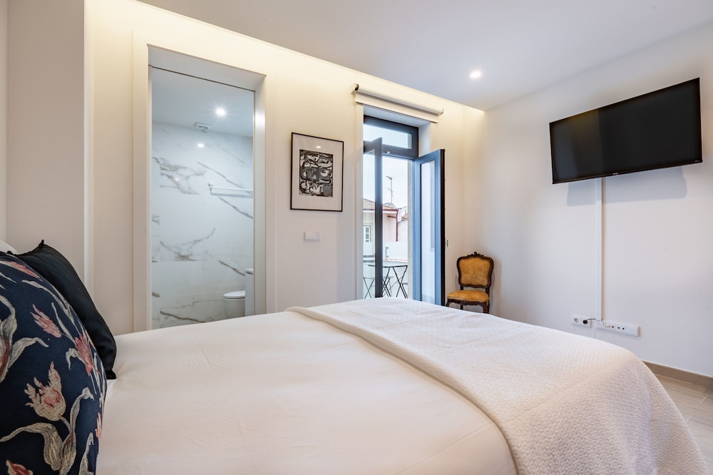 Carmo Residence Porto - S Francisco by Vacationy
