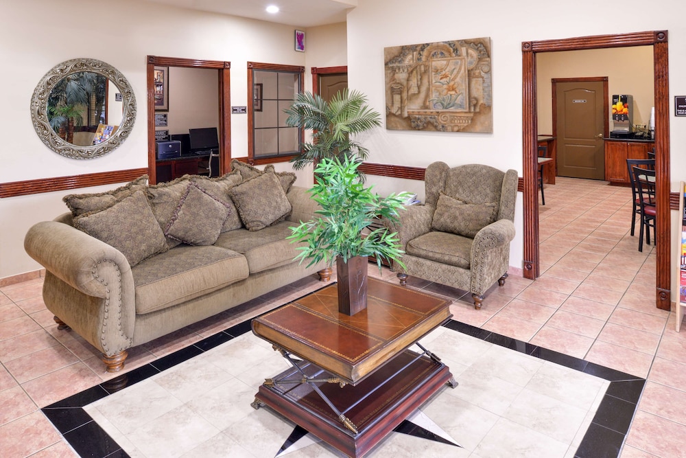 McAllen Vacations - Americas Best Value Inn  Suites San Benito - Property Image 5