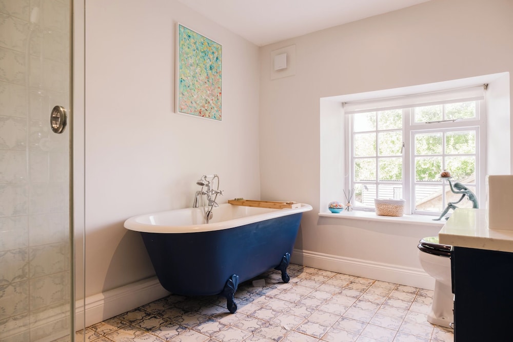 Historic 3 BD Cottage in the Cotswolds