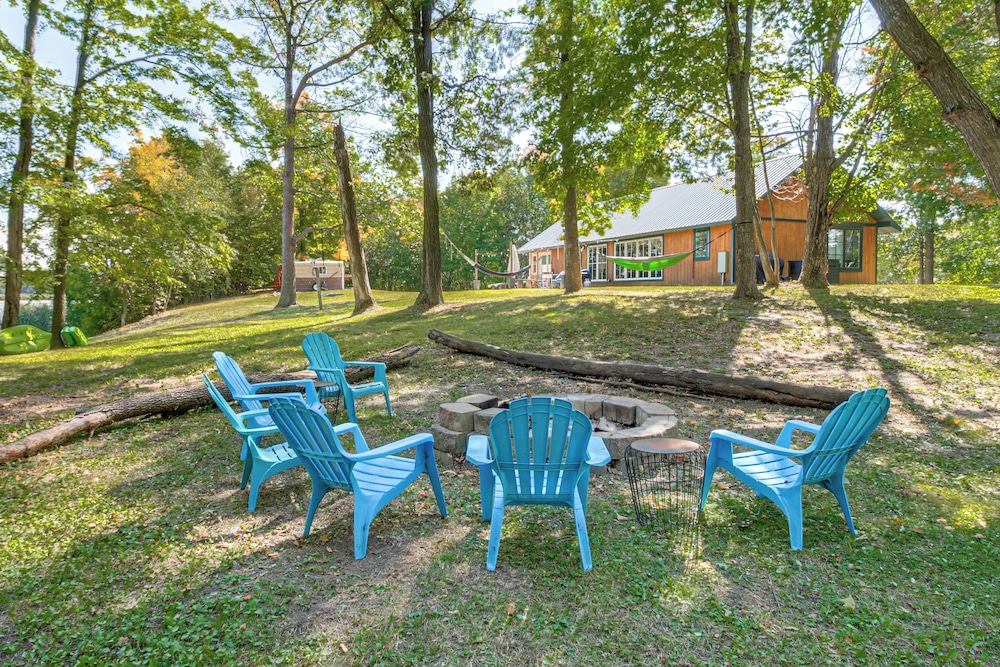 'long Lake Lodge' w/ Watercrafts & Fire Pits
