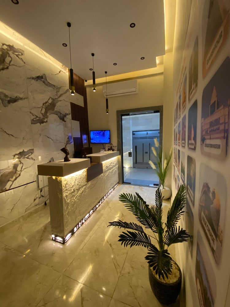 Galleria Pyramids View Hotel