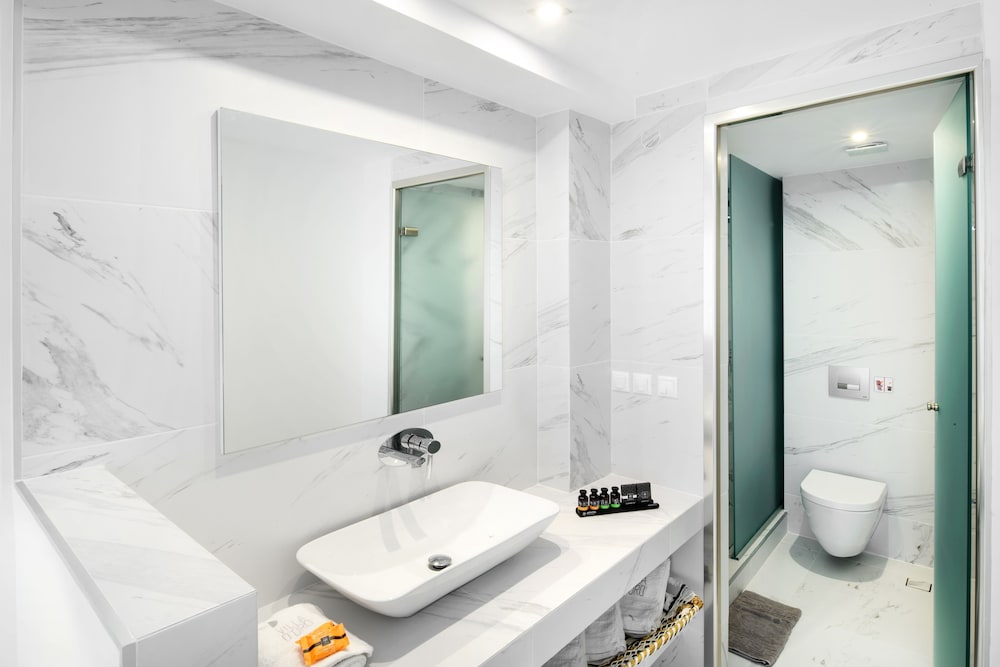Villa D'Oro - Luxury Villas & Suites