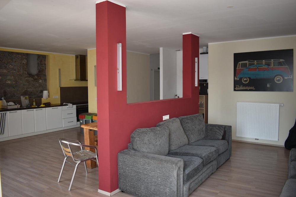 City Wall House view 3